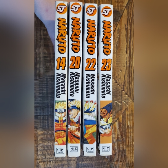Naruto Graphic Novels - Picture 2 of 2